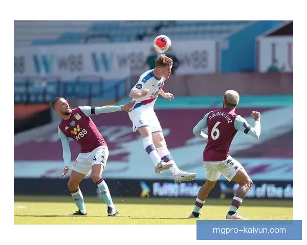 桑德兰法国中场展现出优秀状态，近期表现稳健引发关注