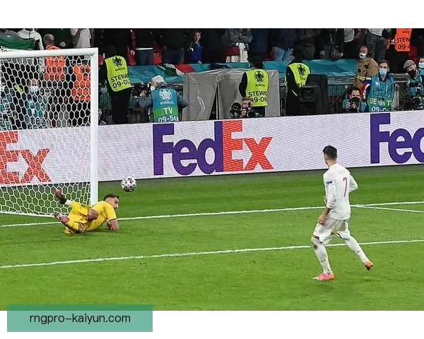 英超阿尤状态回暖，近期表现稳健引发关注